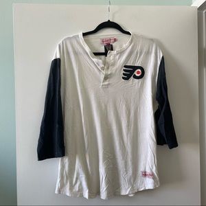 Vintage / retro style Philadelphia Flyers Hockey baseball tee longsleeve shirt